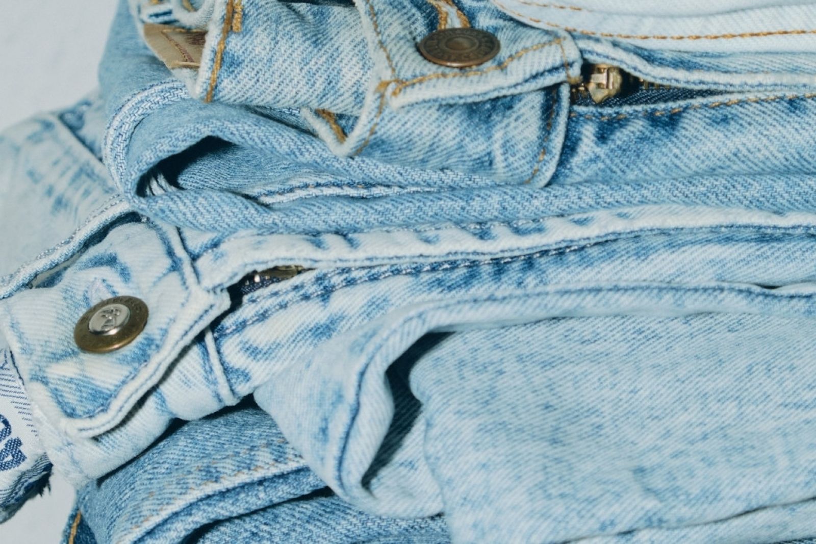 April Maung shares her favourite eco-friendly fashion labels, for when it comes to shopping in Sydney, with sustainability in mind. From Nagnata and Bassike to Salt Gypsy, Citizen Wolf, and Outland Denim, check out April's list of favourites.