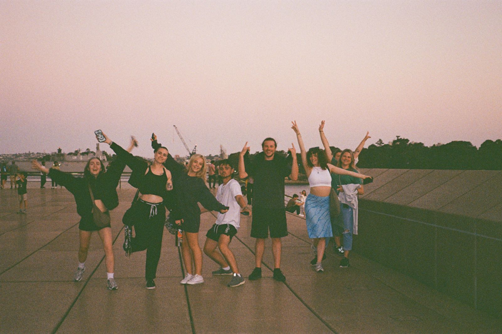 How to make friends on your travels to Australia