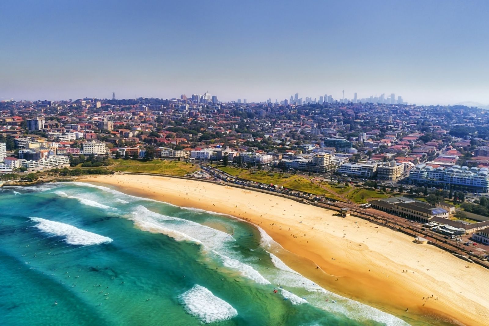 We've put together 30 common expressions you need to know before heading Down Under.