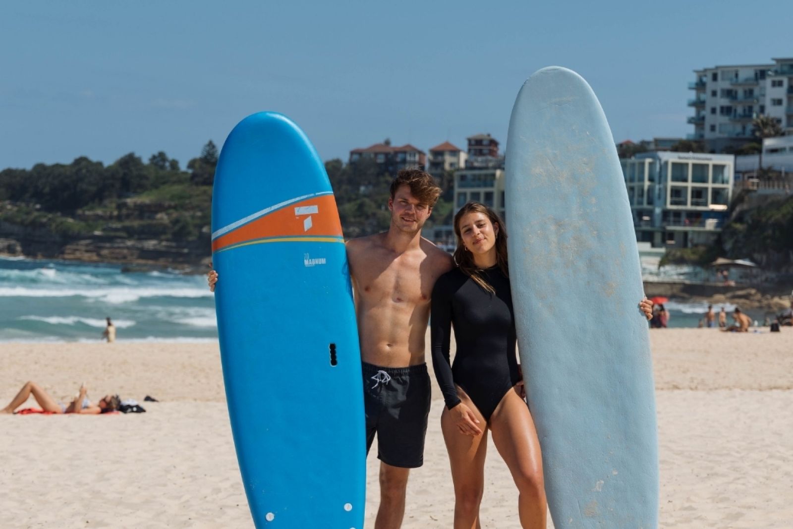Elien and Laurens are travellers on a WHV from Belgium, travelling to Sydney, Australia. We chat with them about their experience at Bondi Beach, Sydney and Australia travel plans.