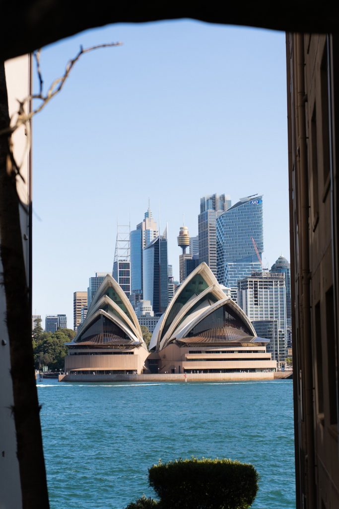 Which season is best to visit Sydney, Australia? In this blog, we break down what to expect from the weather across each of the seasons in Sydney. 