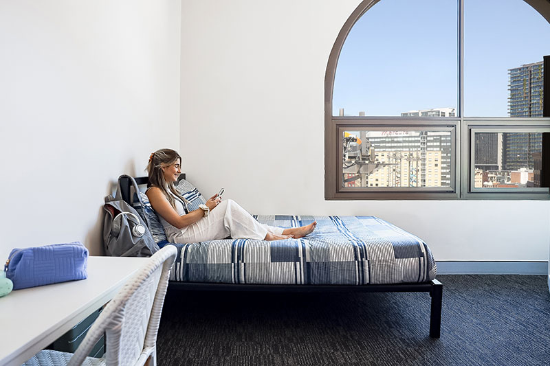 Here are our top tips for landing a job on your working holiday maker visa in Australia.